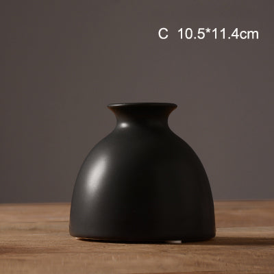 Modern White /Black Ceramic Vase - Belly Pots