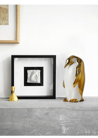 Luxury Creative Art Design Home Desk Decoration Hot Nordic Style Golden Ceramic Penguin Family Figurine Ornament Penguin Statue