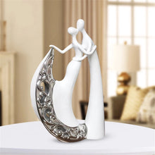 Silver White Couple Love Hugging Luxury Wedding Gift Decoration Ceramic Table Decor for Home Plating Silver Ceramic