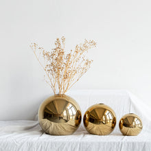 Simple Light Luxury Minimalist Electroplating Ball Ceramic Table Vase Designer Flower Decoration Gold Ceramic Vase