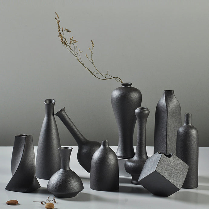 Modern Minimalist Ceramic Black Vase - 1pc - Belly Pots